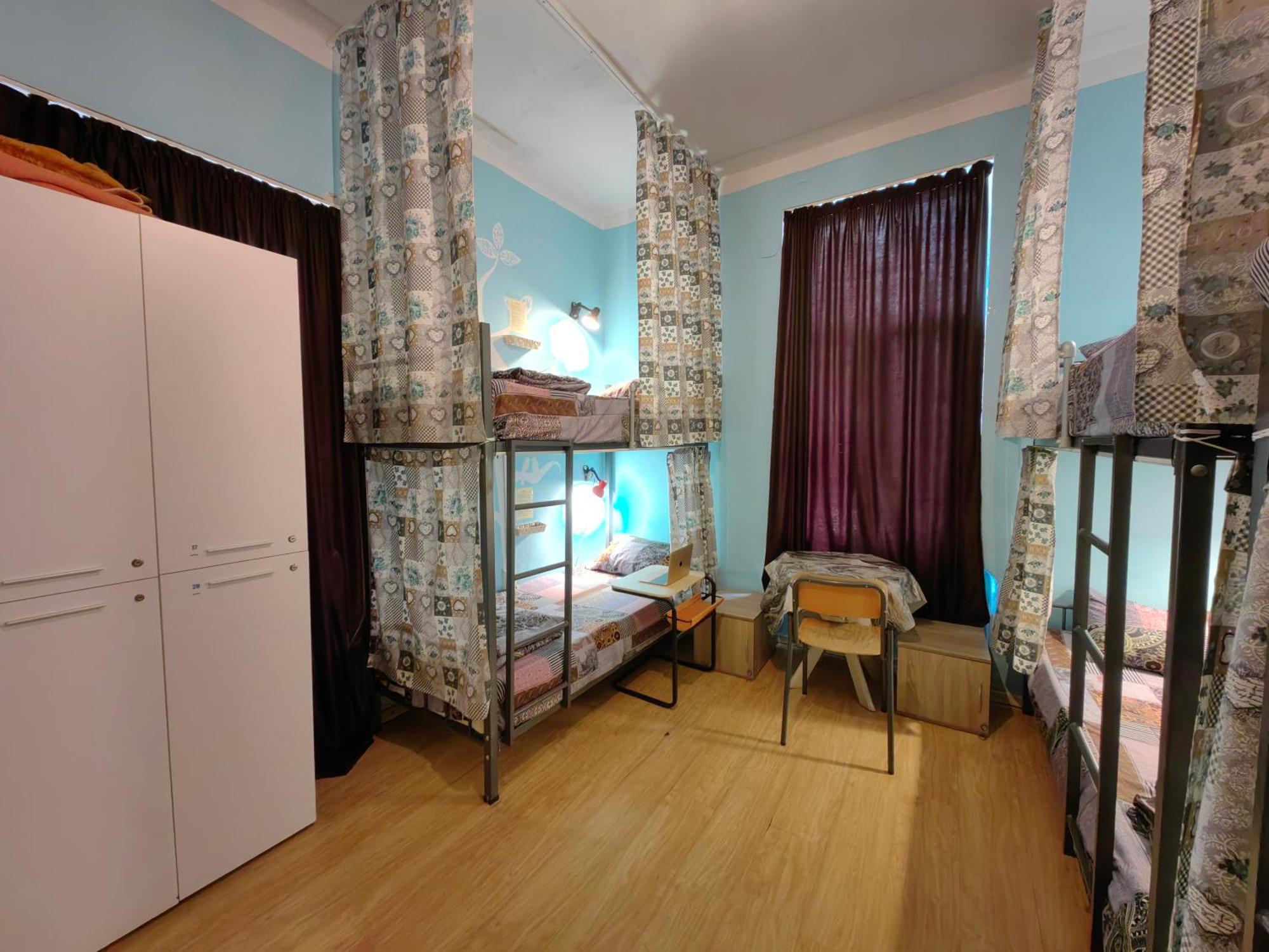 "No Party & Many Rules" Hostel N1 Sofia Phòng bức ảnh